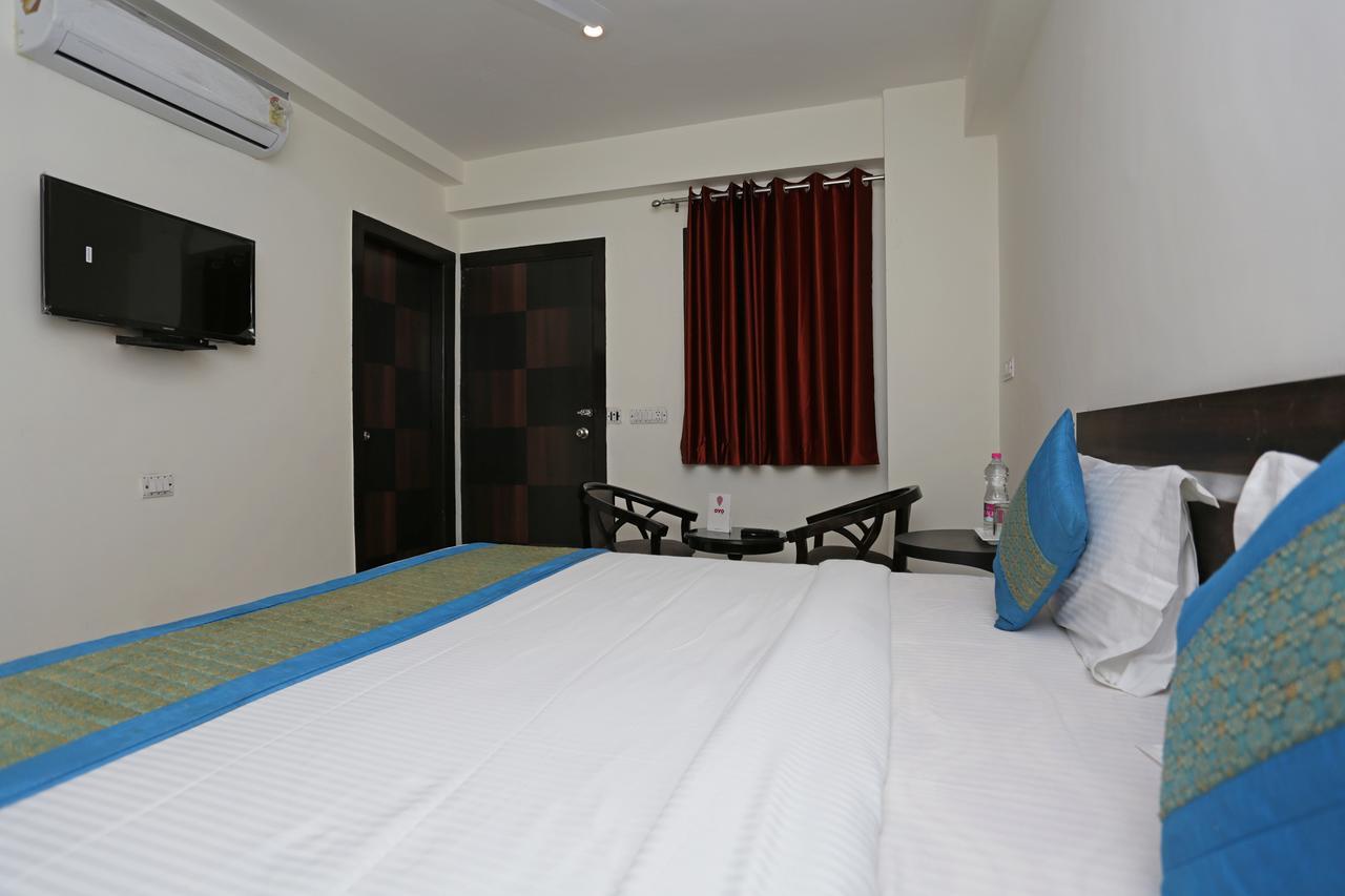 Airport Hotel Green Heights New Delhi Extérieur photo